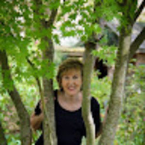 Meet your Posher, Debra